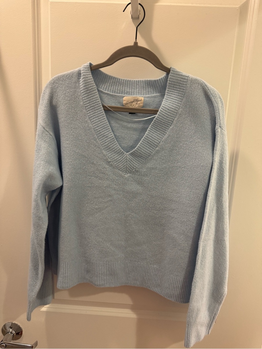 Universal thread Soft Sky Blue V-Neck Sweater